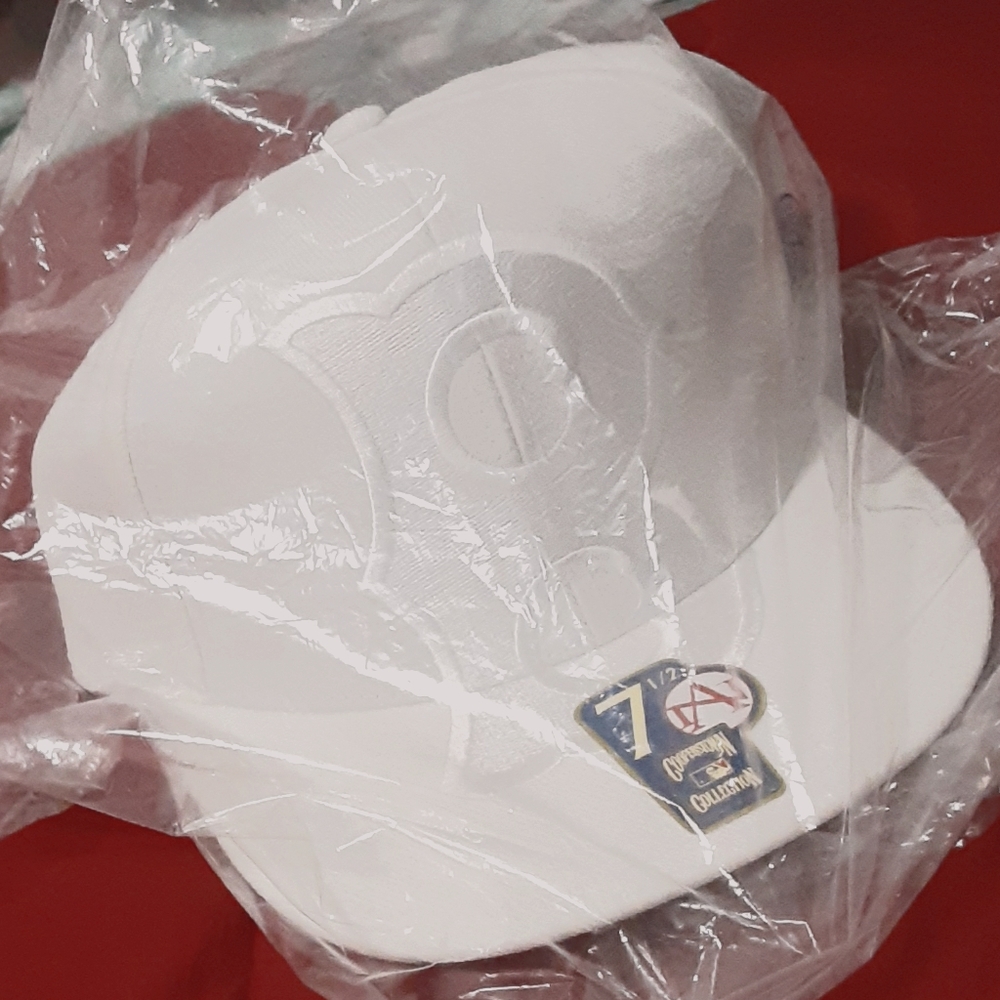 Boston redsox 7 1/2 fitted cap